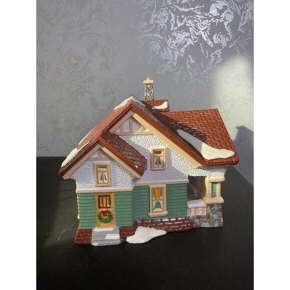 Department 56 Snow Village "Craftsman Cottage" 1992 Christmas Decor - Picture 7 of 10